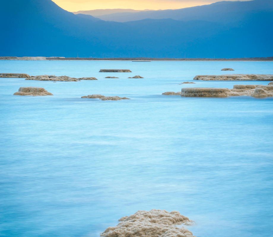 Banks of the Dead Sea